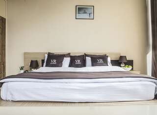 Апарт-отели Hotel Villa Residence Тбилиси Стандартный номер с кроватью размера "king-size"-4